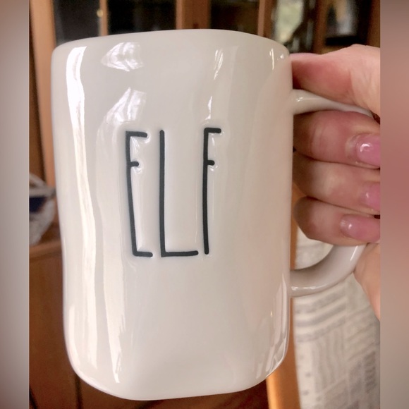 Rae Dunn mug - Picture 1 of 1